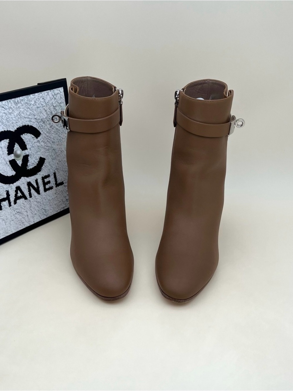 Hermes Brown Leather High-Ankle Buckle Boots